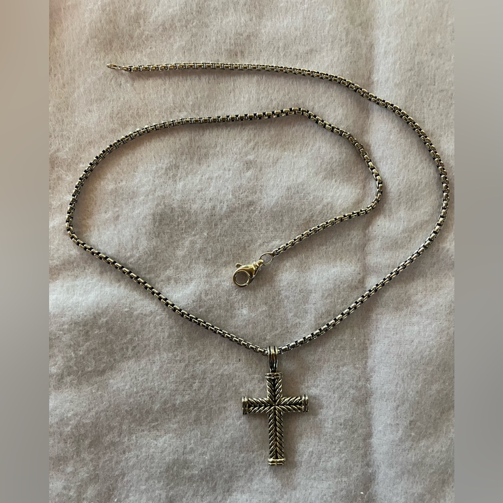 David Yurman Cross and Chain